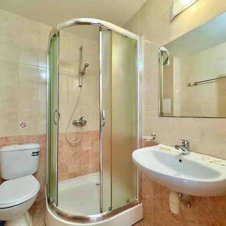 Aparthotel Arkite Complex