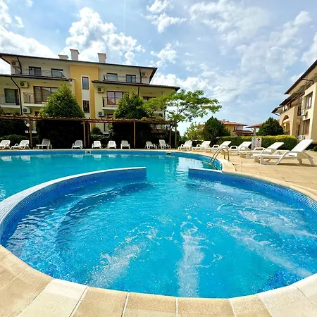 Arkite Complex 2* Sluneční pobřeží