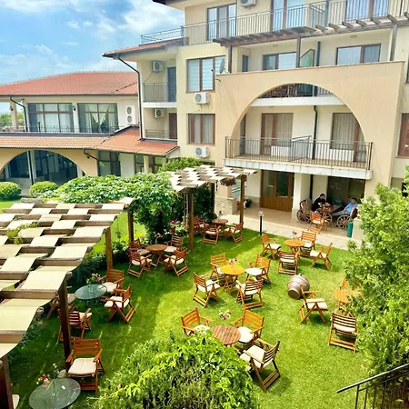 艾肯特复式酒店