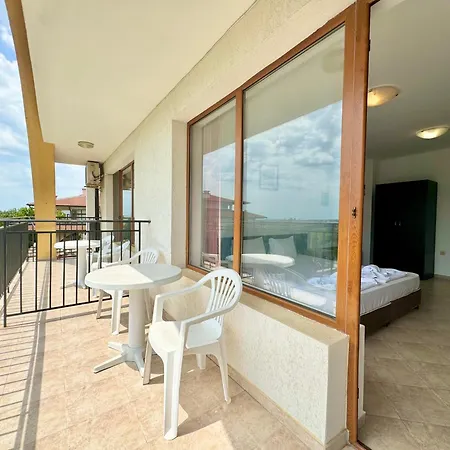 아파트호텔 Arkite Complex 2*